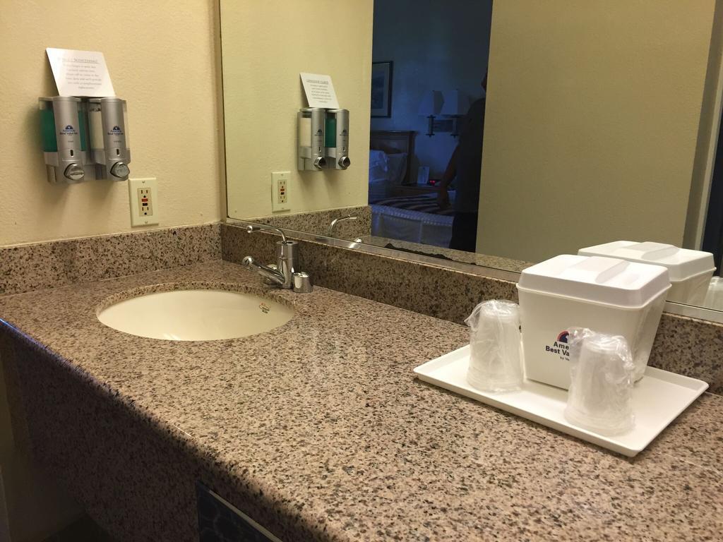 Motel The Miramar 3*