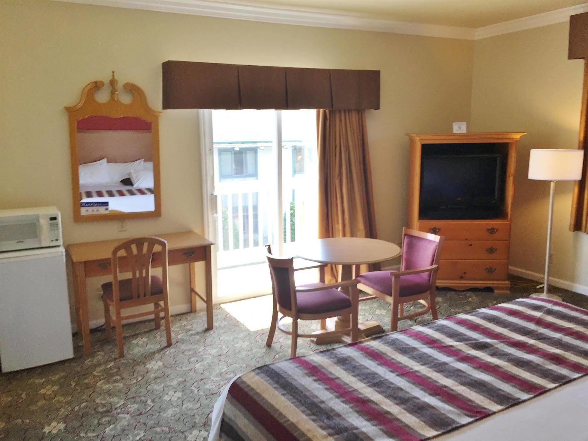 The Miramar Motel