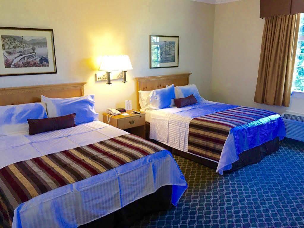 Motel The Miramar 3*